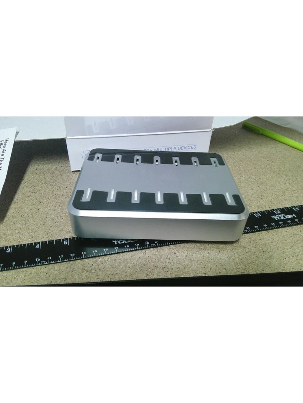 MSTAY 90W 6-Port Charging Station with USB-C and USB-A Ports
